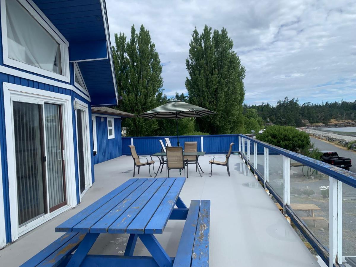 Metchosin Beach House Victoria Bagian luar foto